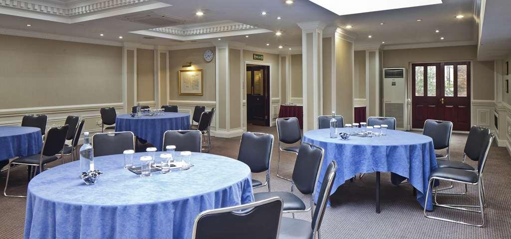 Fitzrovia Hotel 4*
